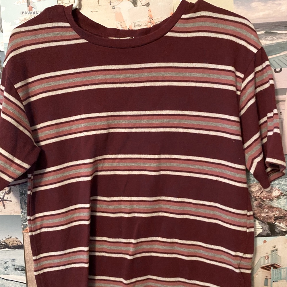 short sleeve striped shirt